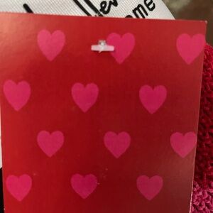 Nicole Miller heart throw 50×70 heart pattern, new with tags, pink and red